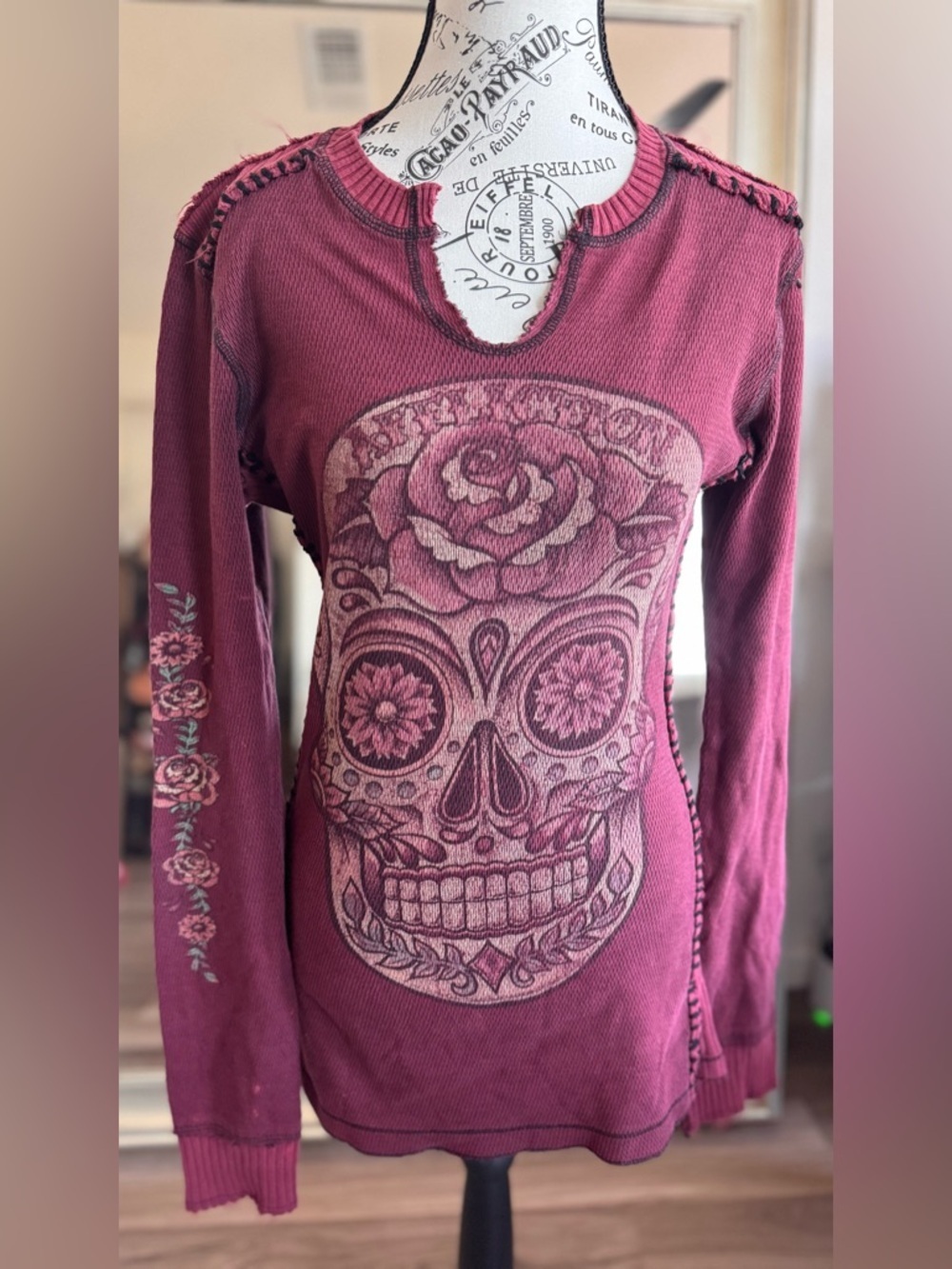 Vintage Y2K style Affliction Skull maroon knit thermal long sleeve top